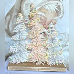 Cupcakes and Cashmere Confetti Christmas Tree set